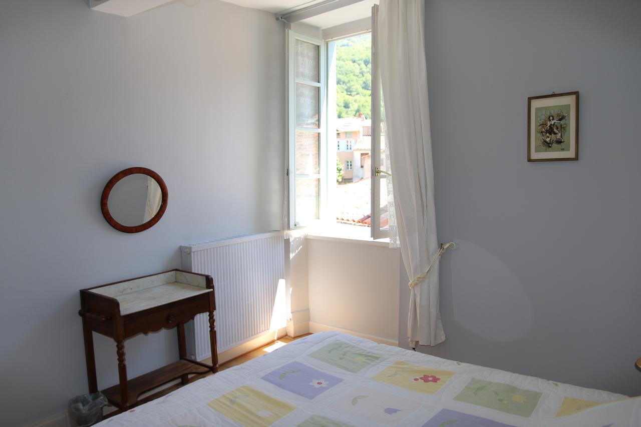 L'Arche Des Chapeliers Acomodação com café da manhã Foix Exterior foto